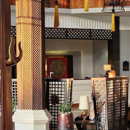 Le Palais Juliana Hotel Луанг Прабанг Екстериор снимка