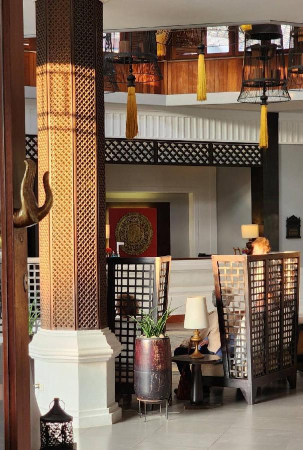 Le Palais Juliana Hotel Луанг Прабанг Екстериор снимка